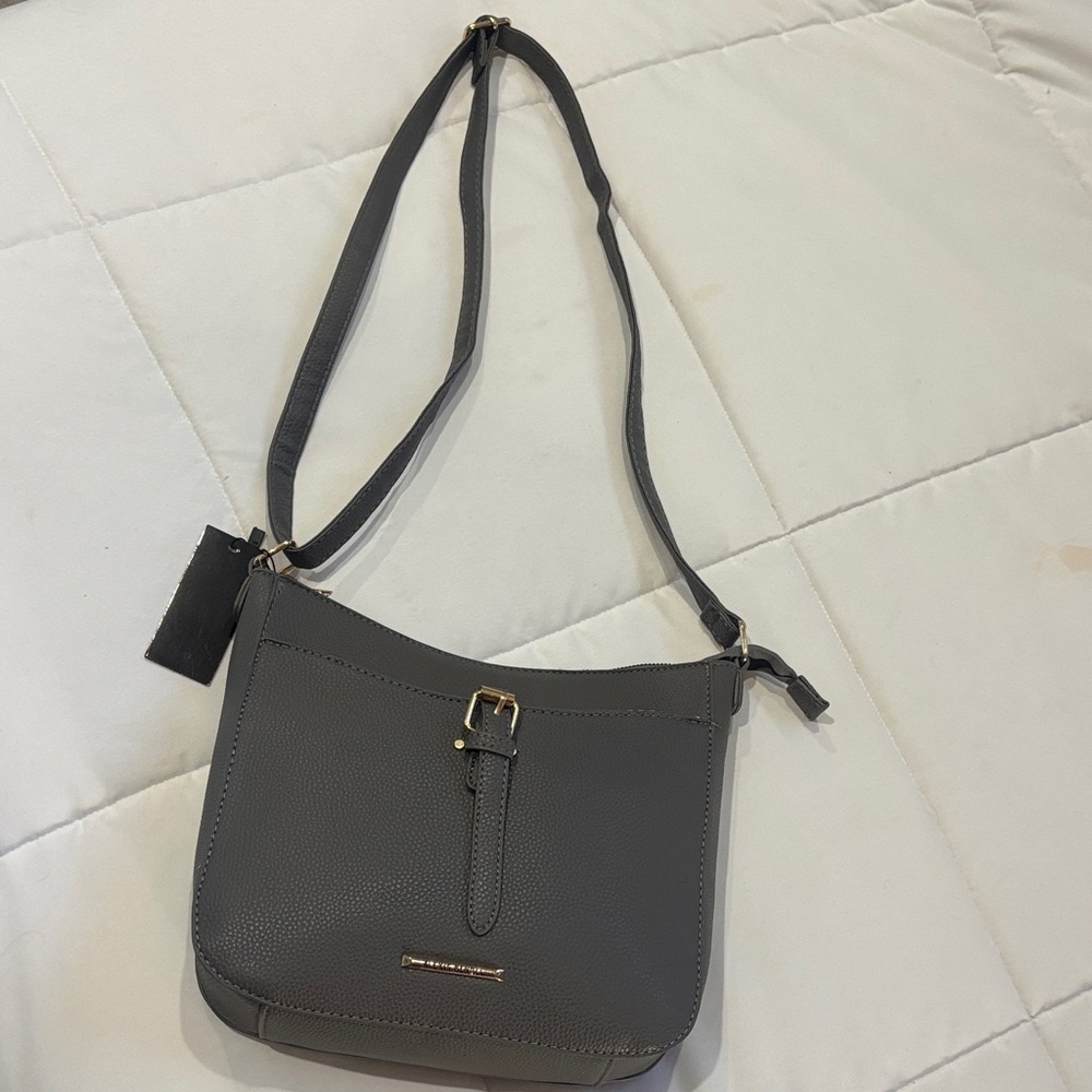 Elegant Gray Shoulder Bag